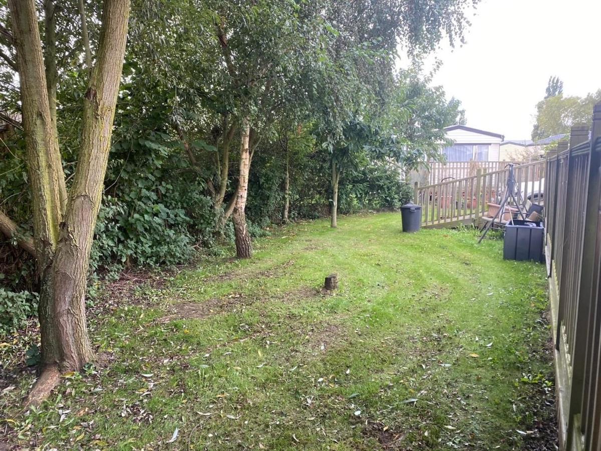 Crowle  Willow Lodge מראה חיצוני תמונה