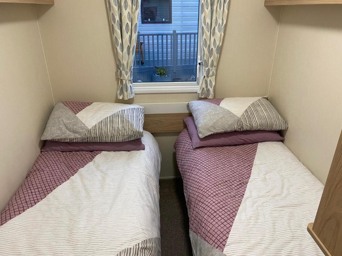 Crowle  Willow Lodge מראה חיצוני תמונה